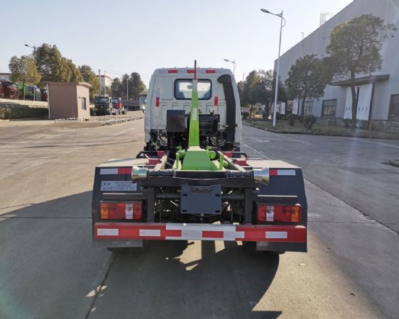 CSC5045ZXXB6型車廂可卸式垃圾車
